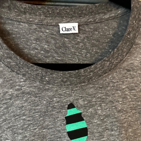 Clare V Original Snake Graphic Tee in Charcoal Gray Size XL - Picture 4 of 6